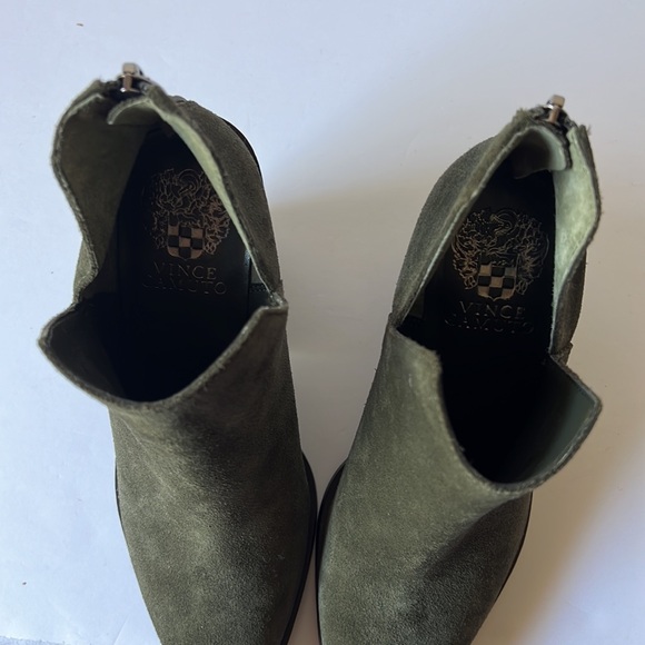 Vince Camito VC- Gigietta Ankle Boots Olive Booties New 6 M - Picture 11 of 13